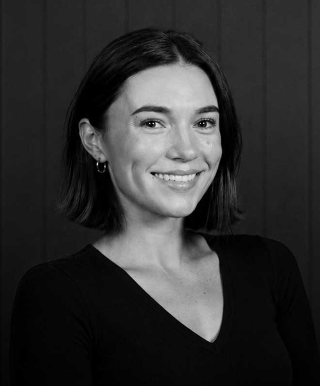 Ella Wight Headshot